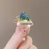 Novo broche estilo antigo de alta qualidade ins para mulheres estilo chinês leque borla pino de terno placket de pressão cheongsam corsage atacado