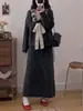 Nova Coleção Outono/Inverno 2026: Conjunto de Tricô Duas Peças com Cardigã e Saia com Laço Floral 3D, Estilo Delicado para Mulheres