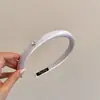 Diadema Fina Simple Versátil Estilo Coreano para Mujer Modelo Nuevo 2026 con un Toque de Lujo, Diseño de Corona Alta, Adecuada para Salir, Accesorio para el Cabello