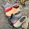 Botas de chuva curtas transfronteiriças masculinas antiderrapantes impermeáveis novos sapatos de moda para exterior botas de água botas de chuva forradas com lã sapatos de borracha masculinos atacado