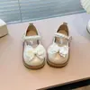 Moda Infantil Zapatos de Cuero para Bebé Zapatos de Princesa Estilo Verano 2025 Niña Pequeña Suela Suave Antideslizante Primeros Pasos del Bebé Zapatos Individuales