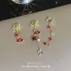 Jingle Bells ~ Viento Dulce Copo de Nieve Navideño Campanas Borla Integrados Pendientes Clip para Hélice Ósea Joyería de Ambiente