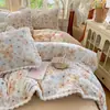 Invierno Pequeña Margarita Borlas Leche Polar Juego de Cuatro Piezas Doble Cara Coral Polar Funda Nórdica Dormitorio Polar Adicional Juego de Cama de Tres Piezas 4