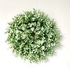 Venta al por mayor de fábrica decoración colgante de puerta y ventana corona simulación hoja de eucalipto blanco corona pequeña decoración para el hogar planta de simulación flor falsa
