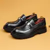 Sapatos Masculinos de Couro Genuíno Estilo Britânico Bico Redondo Solado Grosso Slip-on Aumentadores de Altura Couro de Vaca Sapatos de Couro para Negócios Sapatos Casuais Masculino