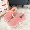 Pantuflas de algodón de alta gama para parejas otoño e invierno pantuflas de algodón para interior hogar antideslizantes de suela gruesa afelpadas cálidas pantuflas de pareja