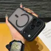 Adecuado para iPhone 18 Pro Max, funda magnética original con tacto de piel y botón de IA, funda protectora anti-caídas Apple 17