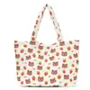 Bolso acolchado de un solo hombro estilo otoño e invierno moderno de alto valor, bolsa de plumón para debajo del brazo, bolso de hombro tipo tote ligero de gran capacidad