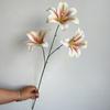 En stock flor artificial 3 lirio ceremonia de boda auditorio floral suave decoración del hogar cinta borrable lirio