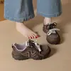 Zapatos nuevos estilo coreano para papá para mujer, zapatillas deportivas para correr de estudiante otoño 2026, zapatos casuales con suelas gruesas y aumento de altura, C9015