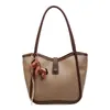 Bolso de Lujo de Gama Alta de Nicho para Mujer Modelo Nuevo Primavera 2026 Bolso de Hombro de Gran Capacidad para el Trayecto Diario Bolso Tote Exquisito