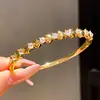 Pulseira com Fivela de Encaixe em Forma de Cobra Banhada a Ouro Real 18K Moda Retrô Pulseira Elegante Luxo Acessível Joias de Alta Qualidade para Mulheres