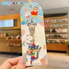 Llavero Auténtico de Crayon Shin-Chan Colgante de Metal Joyería Lindo Dibujo Animado Colgante para Mochila Escolar Periférico para Estudiantes Pequeños Regalos