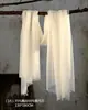 Batik chal batik para mujer bufanda de seda batik tela tela hecha a mano bufanda de lino bufanda algodón y lino teñido con nudos chal Blanco
