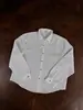 Camisa de rayas ámbar y zafiro estilo americano, camisa de manga larga de cuello alto para hombre, corte clásico, completamente dobladillada, camisa de otoño para hombre
