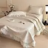 Macio e elástico! Colchonete Refrescante Classe A Estrelado Feijão de Gelo Conjunto de Três Peças com Saia de Cama de Renda Estilo Princesa para Quartos com Ar Condicionado
