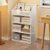 Estantería de pie, móvil, todo en uno, que se puede colocar junto a un escritorio, con almacenamiento para libros y un pequeño carrito para bocadillos y juguetes, adecuada para uso doméstico y niños.