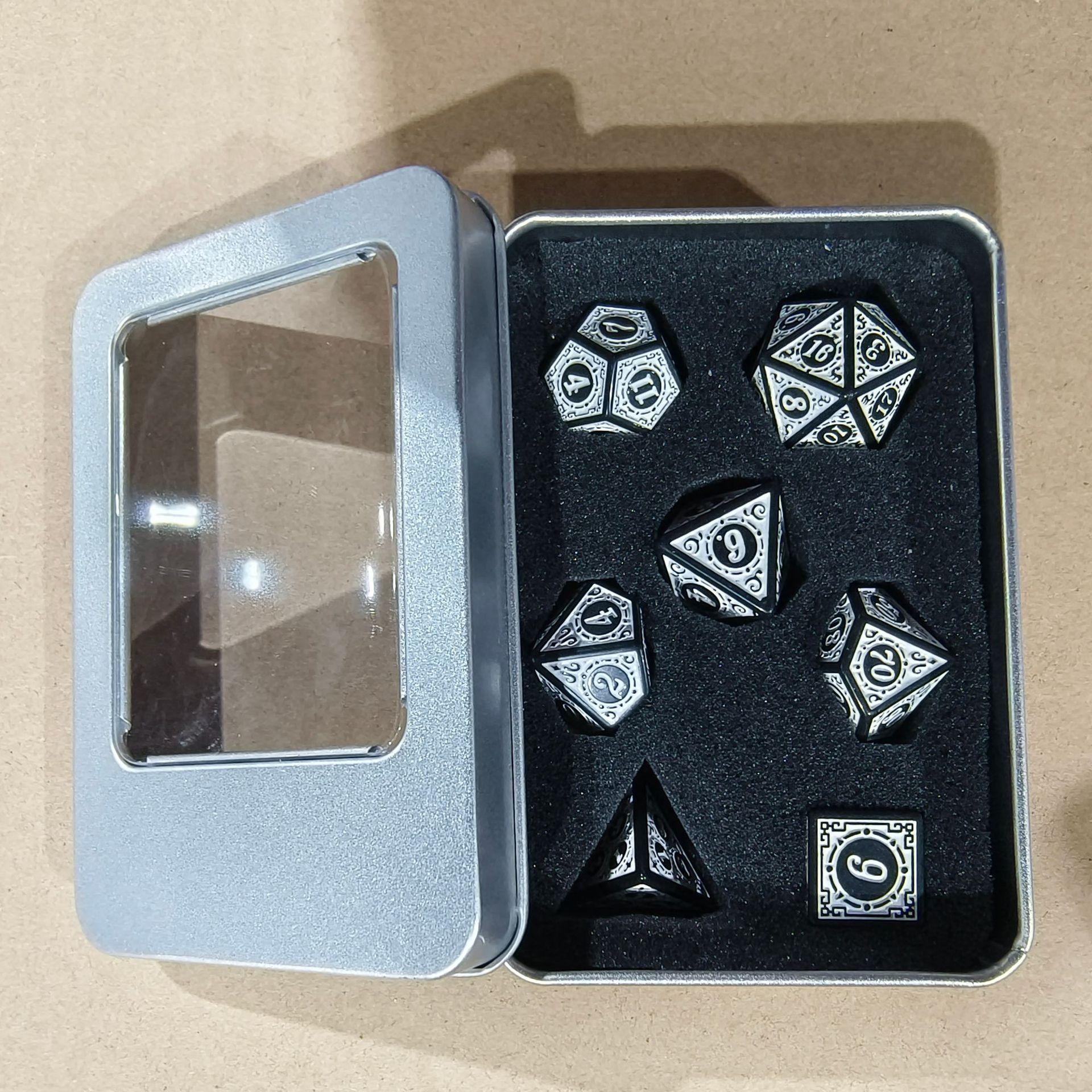 铁盒装图案黑色白油