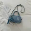 Nova moda outono de 2026, bolsa Boston simples texturizada, bolsa de ombro e transversal vintage de alto valor em formato de travesseiro