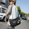 2023 Nueva Bolsa de Herramientas de Nylon Moda Japonesa Casual Bolso Cruzado de Bollo Unisex Estudiantes Universitarios Bolsa de Clase