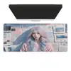 Mouse Pad de Jogo de E-Sports Bidimensional de Personagem de Anime Grande de Alta Qualidade Espessado e Resistente a Manchas Teclado de Computador Pad de Mesa