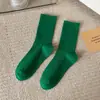 Meias de Algodão Coloridas para Primavera e Outono Meias Femininas Estilo Japonês Cor Sólida ins Meias da Moda Meia-altura Meias Empilhadas Estilo Coreano Meias Esportivas para Estudantes