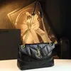 Elegante Bolsa de Corrente com Bordado de Diamante Modelo Novo 2026 para Mulheres, Bolsa Transversal de Couro Genuíno, Bolsa de Mão Versátil Horizontal da Moda