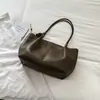 Bolsa Grande Capacidade Retrô Feminina Outono 2026 Nova Bolsa de Mão Tote para o Trabalho Personalidade Casual Simples Bolsa de Ombro