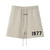 Fog Multi-Line Essentials Hhh Flocking 1977 Estampado Moderno Suelto Versátil Shorts Pantalones Tres Cuartos