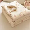 Colcha de punto de algodón Clase A con fibra de soja para uso en dormitorio individual, adecuada para primavera y otoño, colcha fresca de verano, universal para todas las estaciones