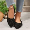 2026 moda de verano transfronteriza de malla nuevos zapatos individuales sandalias planas punta fina y puntiaguda encaje floral con falda para mujer