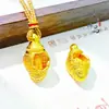 Loja de Ouro Mesmo Estilo Ouro Antigo Oco Filigrana Padrão de Moeda Cabeça de Buda Pingente Cobre Banhado a Ouro Portátil Pingente de Buda Corrente de Suéter