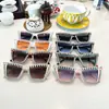 Óculos de Sol Moda Europeia e Americana Gatinho, Tendência Óculos de Sol Personalizados com Pedras e Pérolas, Óculos de Sol Retrô de Alta Qualidade para Fotografia de Rua Feminina