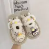 Nuevas zapatillas peludas de invierno 2026, cálidas, para interior, de suela plana, para usar en exteriores, de suela suave, diseño de dibujos animados y forradas de felpa
