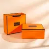 [Caja de regalo] Se deben colocar cajas de regalo exquisitas y de alta calidad junto con la bolsa.