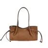 Bolsa de Tote de Gran Capacidad Estilo Maillard Retro Otoño e Invierno Bolso de Hombro Único de Lujo Ligero Bolso de Gamuza Transfronterizo