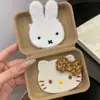 Tão bonitinho! Adesivo de Franja de Tricô Coelho Miffy Menina Doce Testa Cabelo Quebrado Velcro Sem Costura Acessório de Cabelo Adesivo de Franja