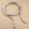 Cadena de Serpiente Fresca Marea Oscura para Mujer Estilo Frío Europeo y Americano Collar Flexible Abierto Envolvente Forma Casual Collar de Serpiente