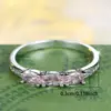 Anillo de Diamante Completo Nuevo con Forma de Huevo Fresco Color Rosa Diamante Moda Japonesa y Coreana Exquisito Simple Versátil Anillo para Mujer