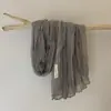 Lenço de algodão e linho retrô literário feminino com rugas naturais estilo coreano antigo de cor sólida, xale literário para vestuário com lenço, atacado
