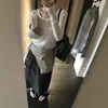 ¡Dongdaemun de Corea del Sur! Top de punto acanalado de cuello en V suave de manga larga para mujer Otoño/Invierno 2026