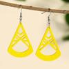 Nuevos aretes huecos de madera de moda europea y americana, aretes geométricos de madera personalizados, aretes de diamantes transfronterizos, joyería de moda