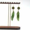 Fábrica Fuente Gancho Plateado Pendientes Largos de Pluma Temperamento Sencillo Popular en Internet Moda Venta al por Mayor Caliente Pendientes de Pluma Pendientes