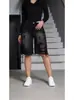 Jeans europeos y americanos para mujer transfronterizos, shorts de mezclilla casuales americanos negros sin elasticidad rotos holgados versátiles