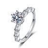 Anillo de moissanita de simulación en vivo para mujer, anillo de bodas de seis garras de 1 quilate, con libro rojo de mano rápida transfronteriza, venta al por mayor de fábrica