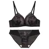 Top Delgado de Encaje con Escote Profundo y Borde, Base Gruesa, Conjunto de Lencería Rojo, Sujetador Push-Up Sexy Inalámbrico de Encaje, Venta al por Mayor