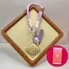 Regalo de Moda Paz y Alegría Llavero para Teléfono Móvil Colgante para Bolso Dibujo Animado Joyería Creativa Set de Caja de Regalo de Gama Alta