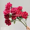 Flor artificial con 3 rosas de diamante y hojas, corazón de espuma, rosa de coleccionista, rosa de seda en plena floración para fotografía