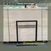 Material de piedra: Mármol Blanco de Cueva Italiano. Hay muestras disponibles y se pueden procesar para diversos acabados de superficie, como superficies pulidas a mano