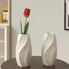 Adorno de Arreglo Floral de Yeso para Aromaterapia Molde de Resina Estilo Ins Lujo Sencillo Florero con Patrón de Olas Molde de Silicona
